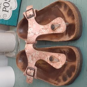 PAPILLIO SANDALS SZ L 6